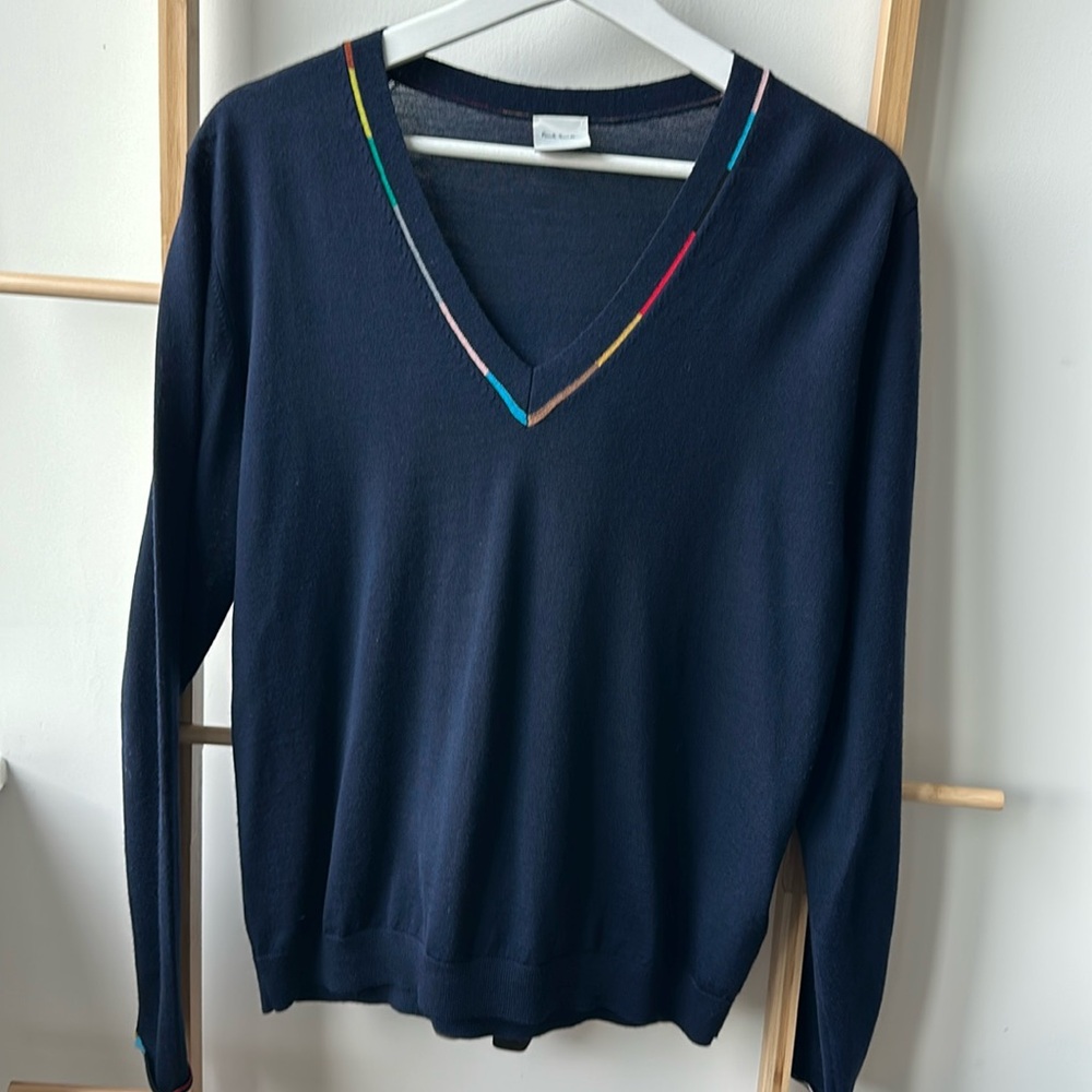 Paul Smith Women’s Navy Merino Wool V Neck Sweater 🐑